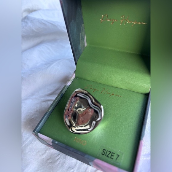 PAIGE Polished Silver Ring - Picture 4 of 4